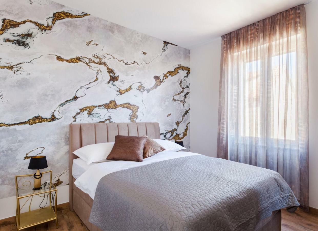 Cozy Apartment Lile In The Heart Of Old Town Split Eksteriør billede